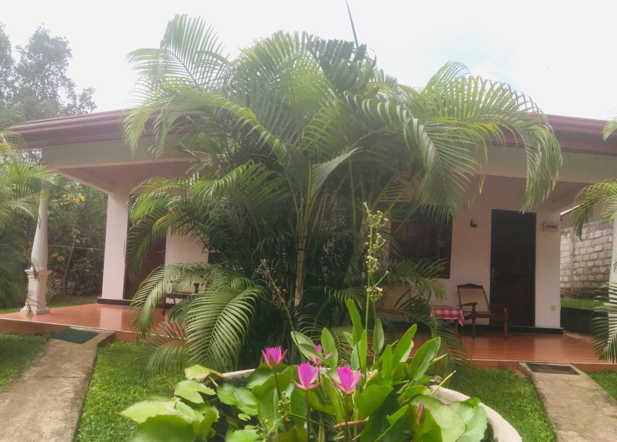 Lal Séjour chez l'habitant Sigirîya